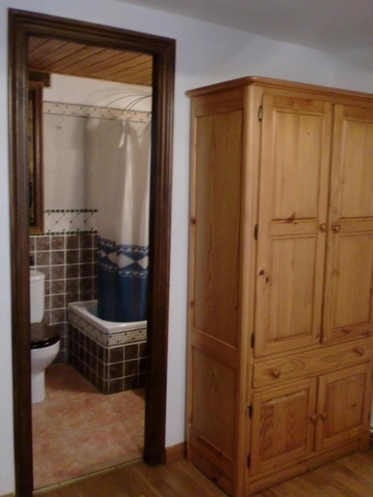 Pensio I Apartaments La Bordeta Estación Екстериор снимка