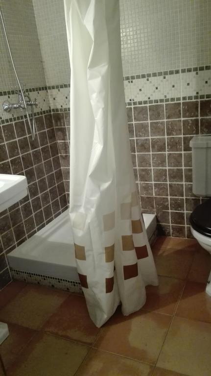 Pensio I Apartaments La Bordeta Estación Екстериор снимка